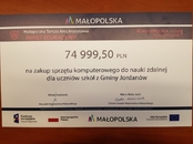 75 tysięcy złotych na sprzęt dla uczniów